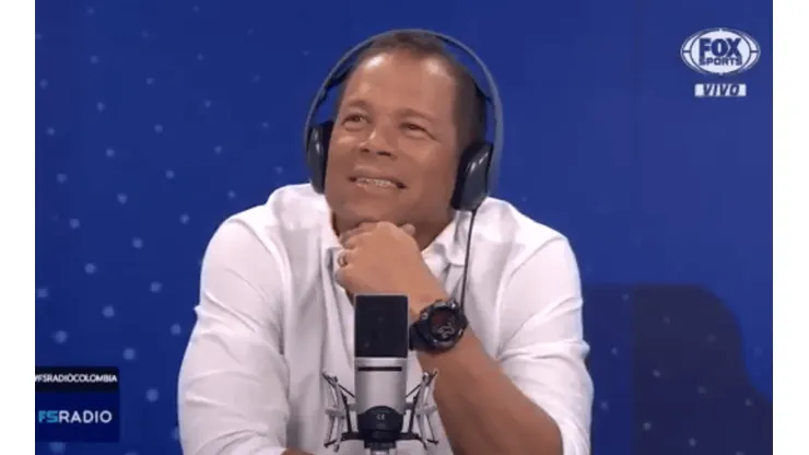 Óscar Córdoba volvió a las canchas y sus compañeros de Fox Radio lo trollearon