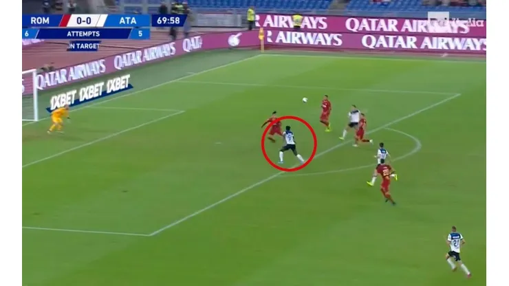 Todo de zurda: Duvan Zapata controló y le rompió el arco a la Roma para el 1 a 0 de Atalanta