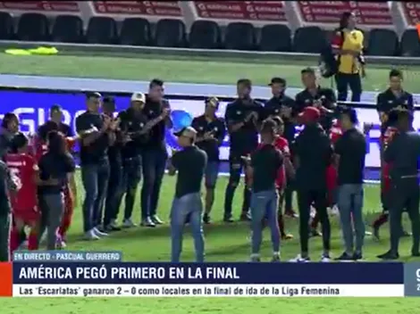 Con calle de honor despidieron los hombres a las mujeres del América de Cali tras la victoria