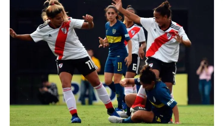 Manija de Superclásico: el jugador que fue a La Bombonera para ver el Boca-River femenino