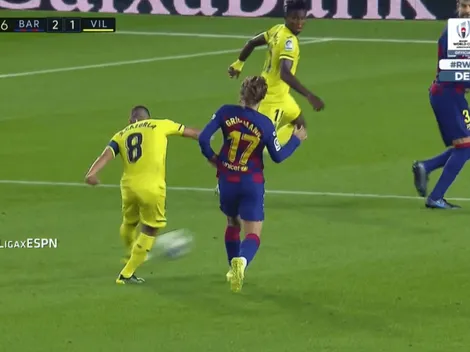 ¡Se pasó! Santi Cazorla sacó un zurdazo desde afuera del área y ter Stegen hizo el resto