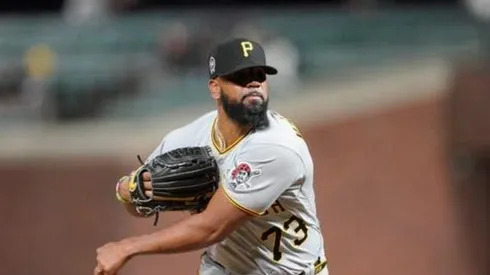 Felipe Vázquez es trasladado y espera juicio por su terrible escándalo de acostarse con una menor