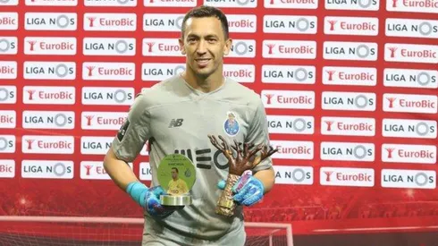 Marchesín fue elegido el mejor portero y los americanistas lo extrañan