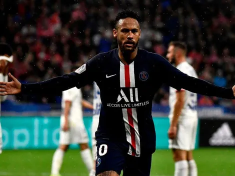 Neymar se burló de la defensa del Lyon y ganó el clásico para el PSG en el 86'
