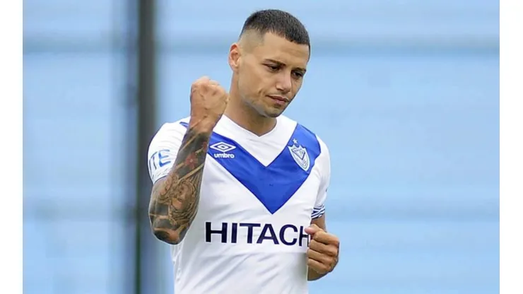 Mauro Zárate durante una de sus etapas en Vélez.