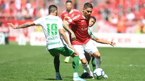 Guerrero estuvo suspendido 6 meses y luego 8 más en sus clubes.