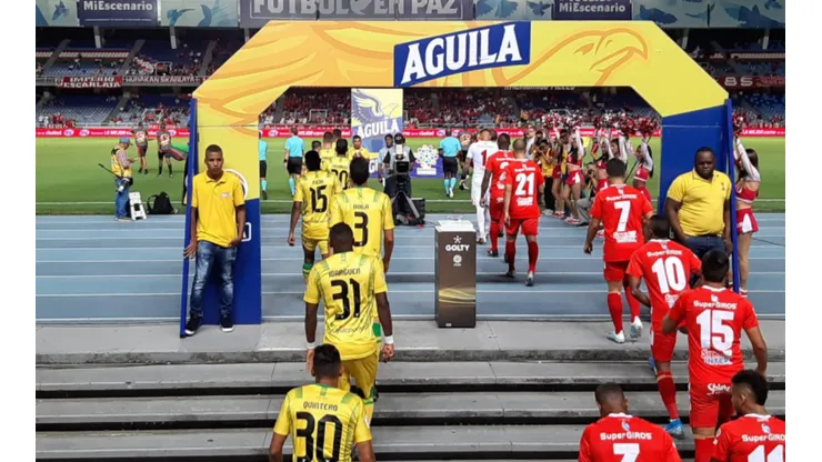 América de Cali hizo todo por el partido, pero Bucaramanga con un tiro le bastó para empatarlo