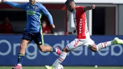 Peña jugó en el Tondela de Portugal y en Granada de España.