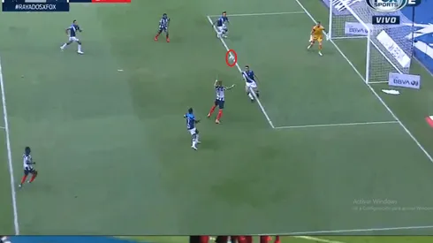 Funes Mori estiró la ventaja de Rayados con un cabezazo fenomenal