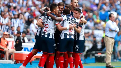 Rayados venció a Puebla en un duelo vibrante y Alonso respira