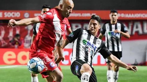 Santiago Silva marcó el último tanto del juego.