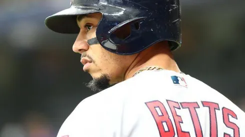 Bomba: Mookie Betts podría ser traspasado si la oferta es justa para los Medias Rojas