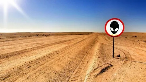 Los mejores memes en Twitter de la invasión al área 51