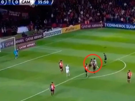 Video: Chará hizo el gol más insólito de la Copa Sudamericana