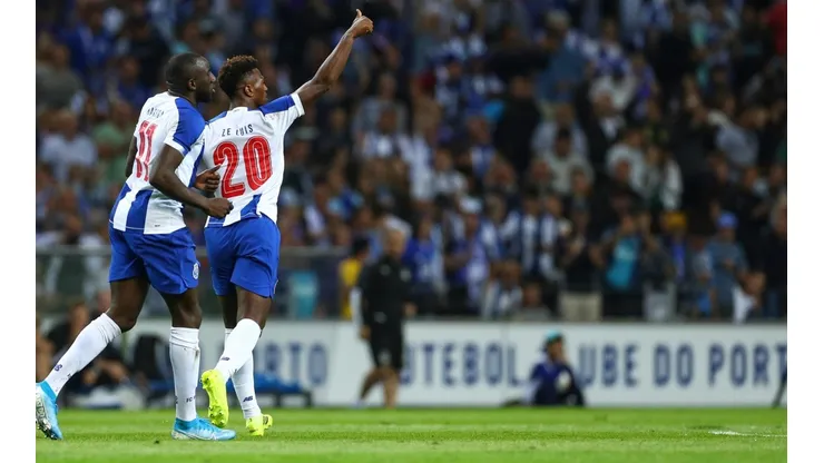 Porto debutó con triunfo ante Young Boys con Tecatito de titular