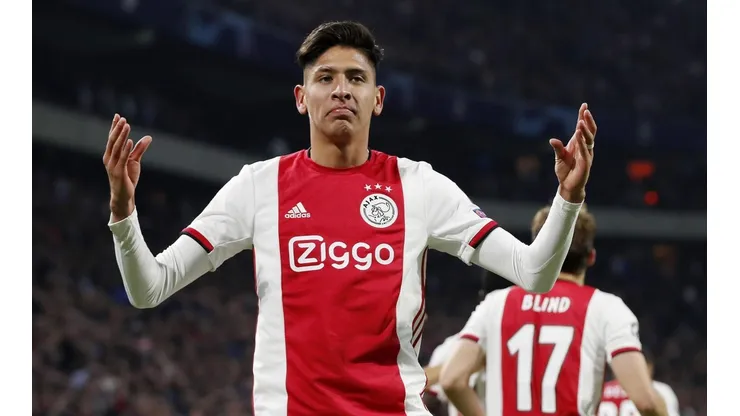 Edson Álvarez, en el 11 ideal de la Champions League