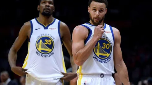 Stephen Curry le tiró un dardo a Kevin Durant y respondió sus críticas a los Warriors