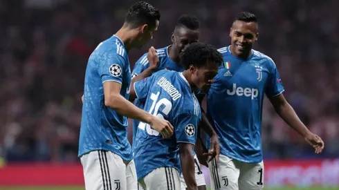 Juan Guillermo Cuadrado festeja su gol en la Champions League.