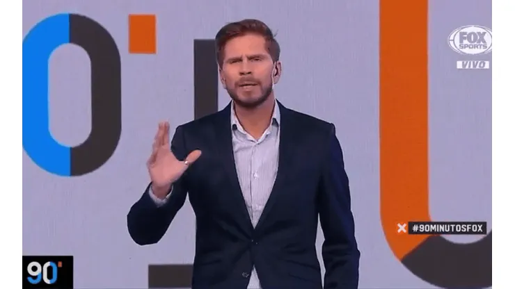 Vignolo: "Si esto sigue así, Tevez se retira a fin de año"