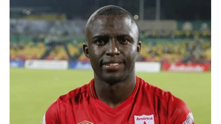 Luis Paz dejaría al América de Cali a mitad de la Liga por una oferta del exterior
