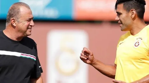 Parece un niño: el entrenador del Galatasaray habló de cómo está Falcao para el debut por Champions