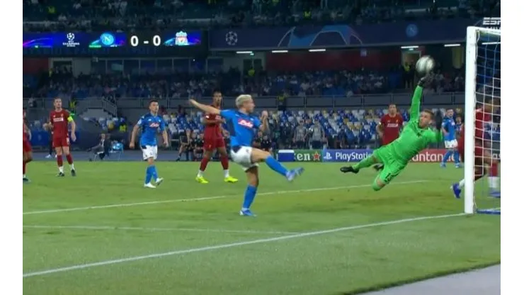 La increíble atajada de Adrián San Miguel.