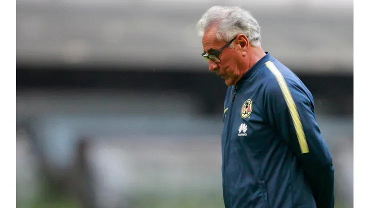 Piden la renuncia de Cuéllar por la caída en el Clásico Nacional