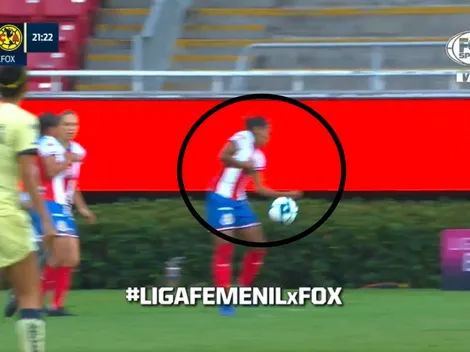 Fans del América con bronca por un penalti no sancionado