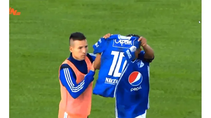 La dedicatoria de Macalister Silva a Santiago Montoya.