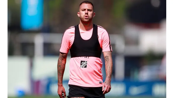 La razón que aleja a Jéremy Ménez del Paris FC