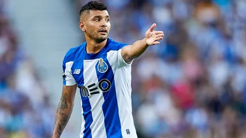 Con una asistencia de Tecatito Corona, Porto derrotó a Portimorense sobre la hora