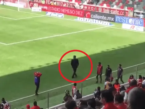 La Volpe se fue abucheado del Nemesio Diez