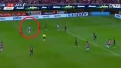 Un animal: Alexis Vega le pegó desde su casa y marcó el gol de la fecha para darle la ventaja al Atlas