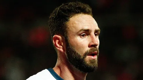 Indignante: la reacción de los seguidores de Rayados en el 'Gigante de Acero' cuando expulsaron a Layún