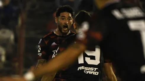 Así le mete miedo a Boca: River bailó a Huracán y le clavó cuatro