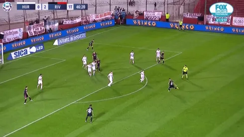 Exequiel Palacios controló y desde afuera clavó el golazo de la fecha