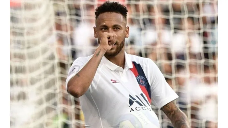 Cállense todos: Neymar silenció al Parque de los Príncipes con una pirueta en el 90'