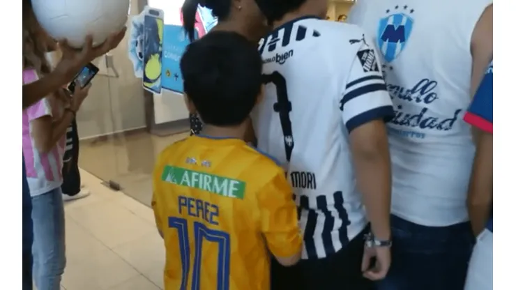Un aficionado de Tigres fanático de Funes Mori