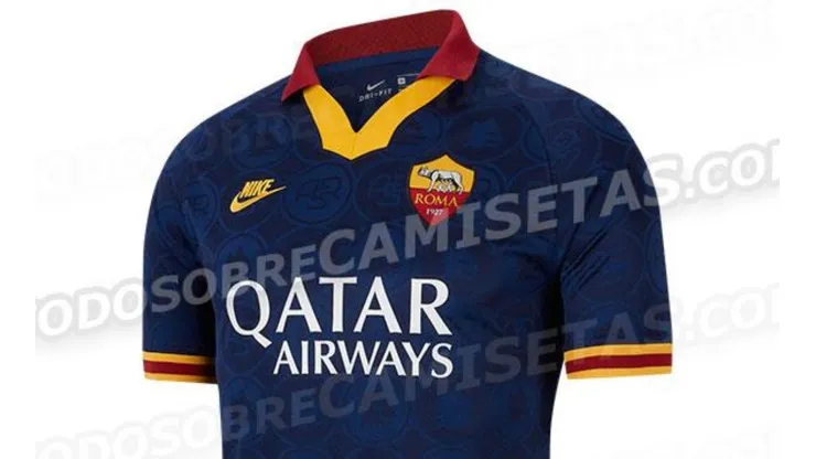 Deme mil: Roma sacó una nueva camiseta y el estilo retro enamoró a todos