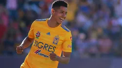 Hugo Ayala fue portero en la práctica de Tigres