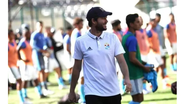 Barreto tiene 36 años de edad y jugó en Universitario de Deportes.