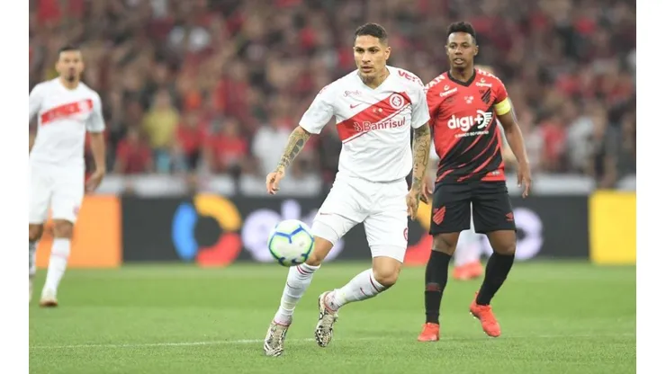 Guerrero jugó también en Corinthians y en Flamengo en Brasil.