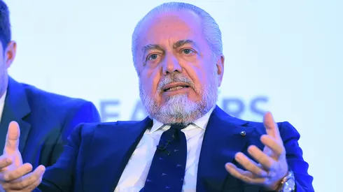 Picante: elogiando al 'Chucky' Lozano, el presidente del Napoli le tiró un palo a James Rodríguez