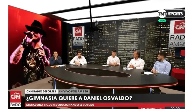 Castillo dijo que es "mentira" que Osvaldo vaya a Gimnasia y tiró los dos 9 que quiere Maradona