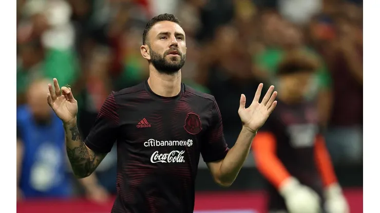 Layún hizo su descargo sobre el rumor de la fiesta