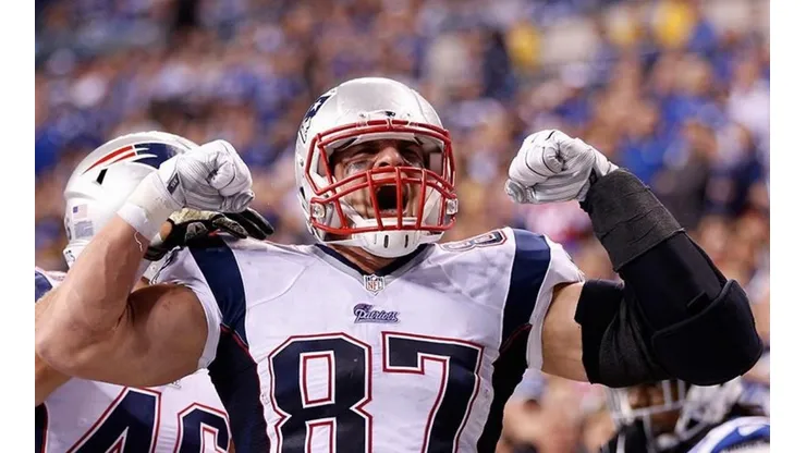 Rob Gronkowski volvió a encender los rumores de su vuelta al campo con los Patriots