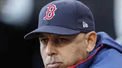 Los Medias Rojas tomaron una decisión acerca del futuro de Álex Cora