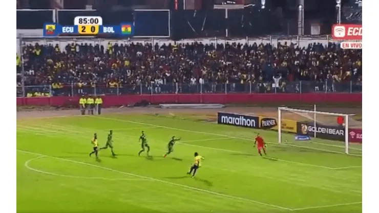 Qué zurdazo: Gonzalo Plata le dio de primera y cerró la goleada con un golazo