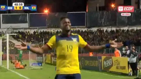 La Tri fue puro toque hasta que apareció Estrada para marcar de cabeza