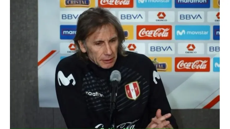 Ricardo Gareca en conferencia de prensa.